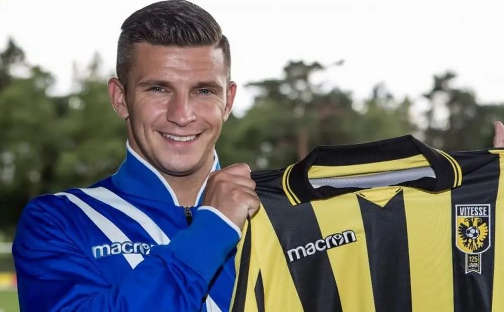 个令人惊讶 个令人惊讶