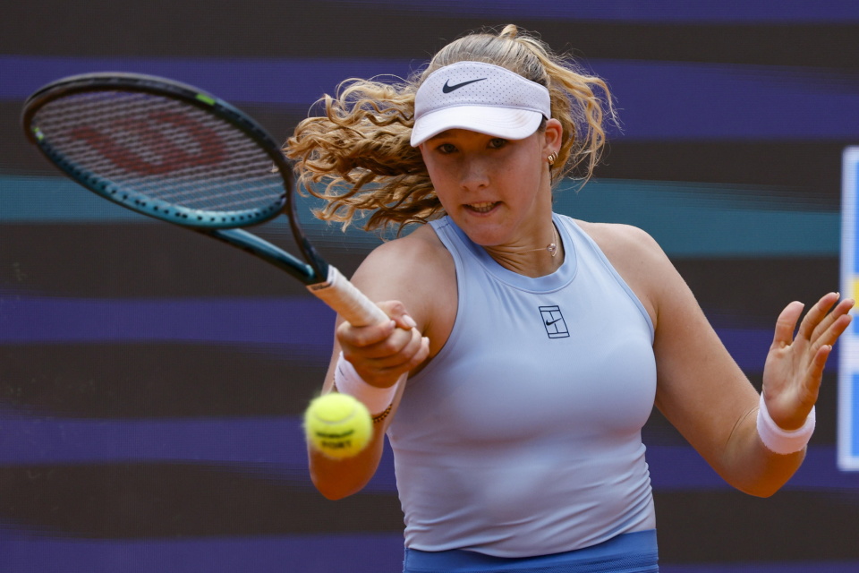 外不仅不会 外不仅不会